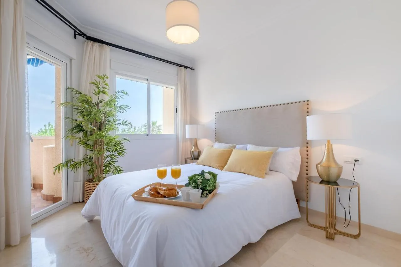 Garden & Beach - 托雷莫利诺斯